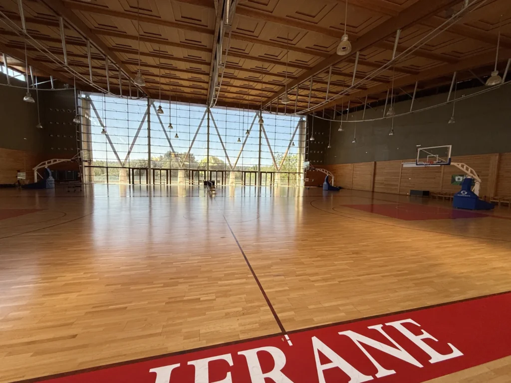 michlifen gymzaal basketbal